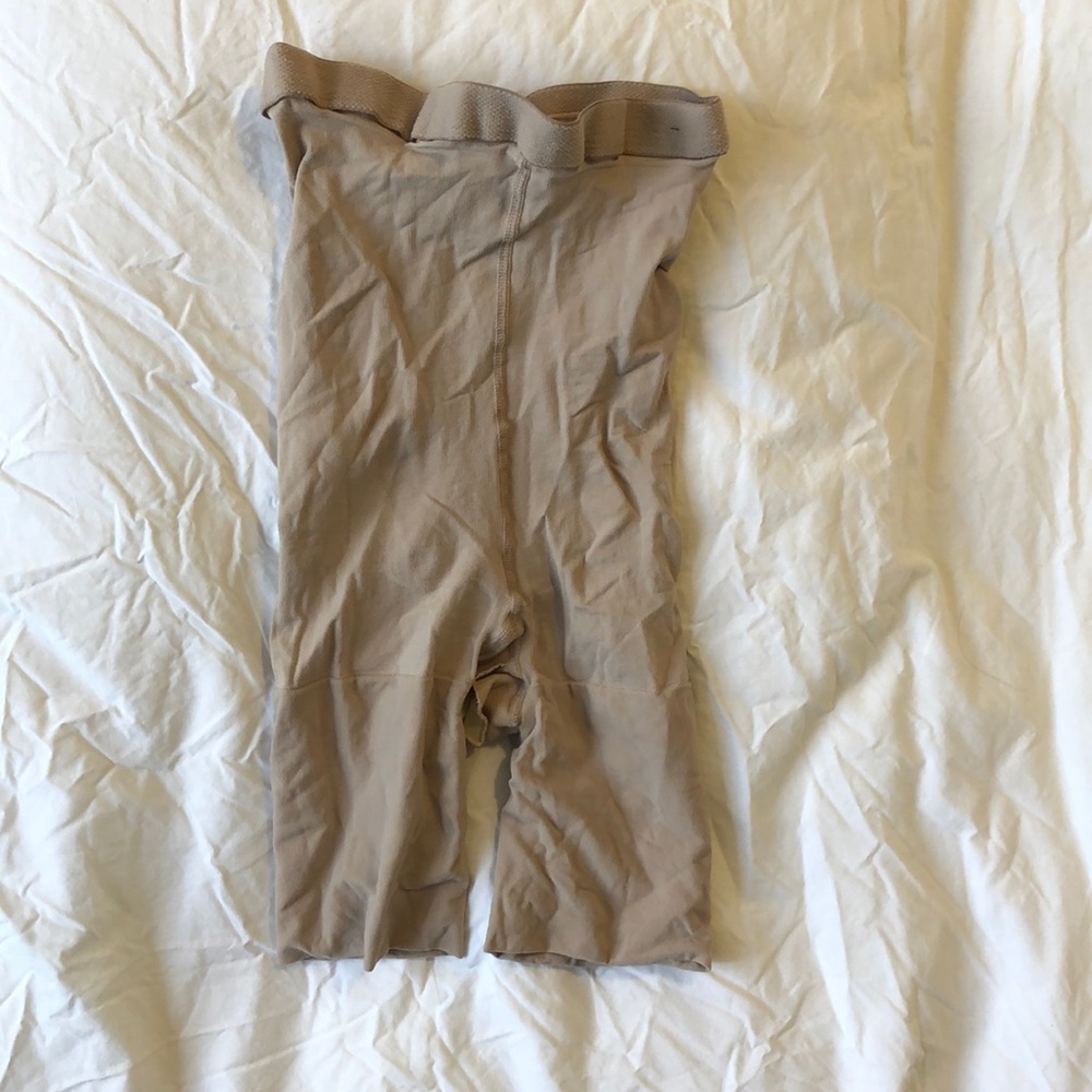 Spanx Nude Shorts Shapewear Size C